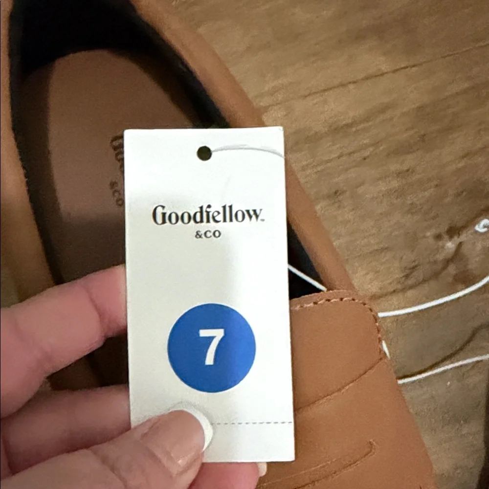 Good Fellow comfortable brown